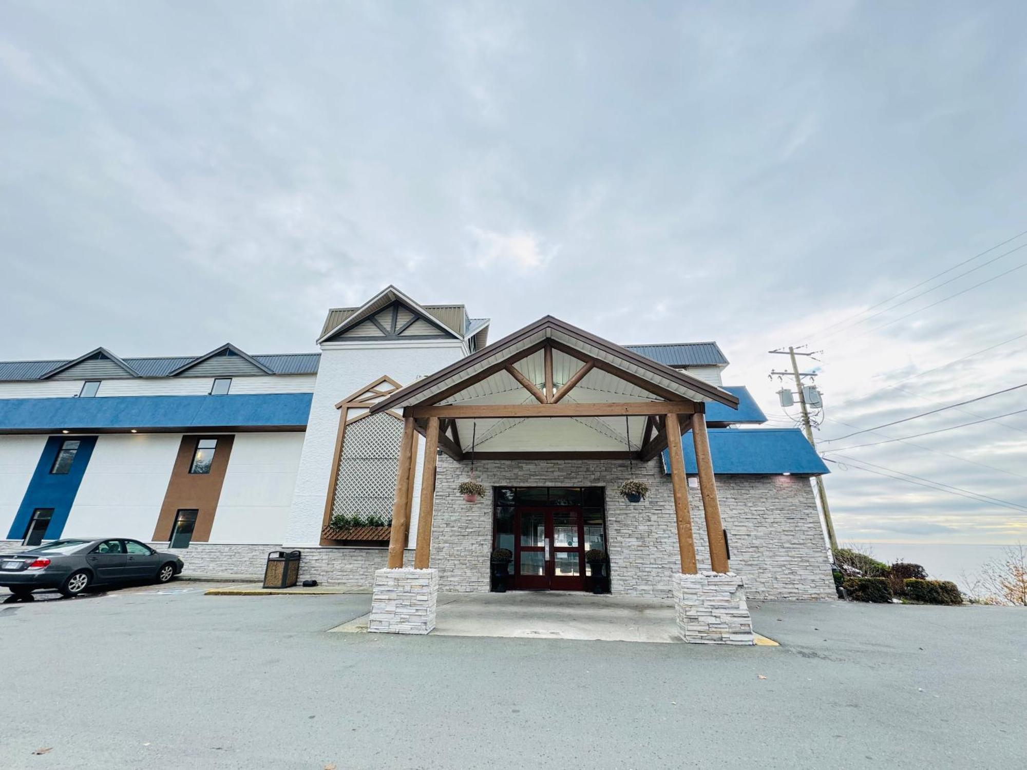 Anchor Inn And Suites Campbell River Exterior foto